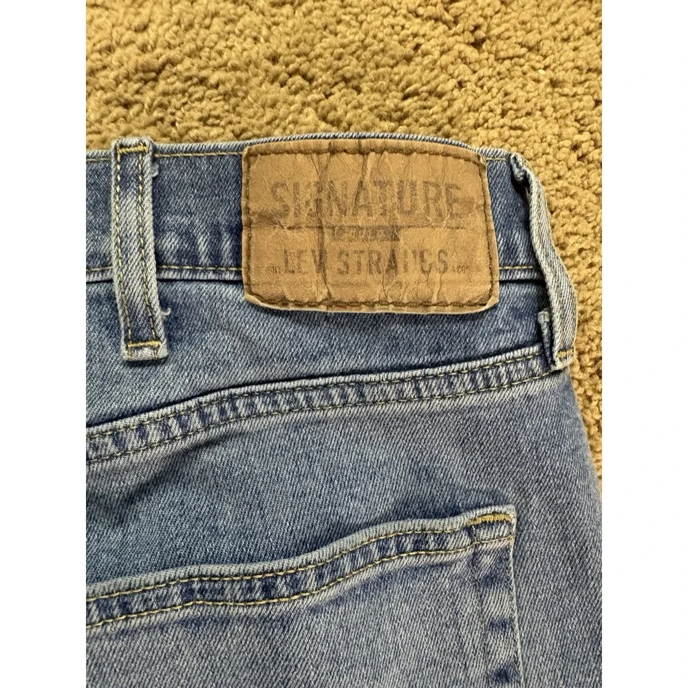 Levis Signature Gold Jeans Men 38x28‎ Athletic Medium Blue Denim Tapered Leg